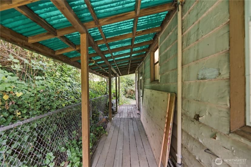 Property photo for 10863 Roseberg Avenue S, Seattle photo 22