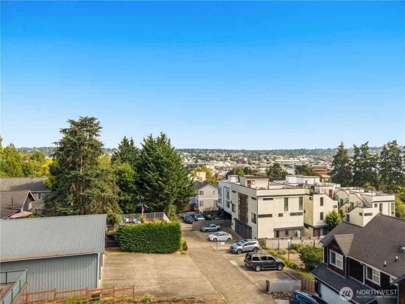 Property photo for 3812 24th Avenue W, Seattle photo 6