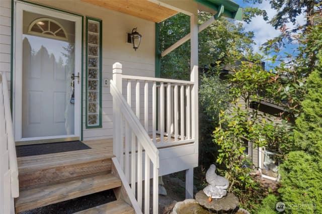 Property photo for 23930 100th Avenue W, Edmonds photo 3