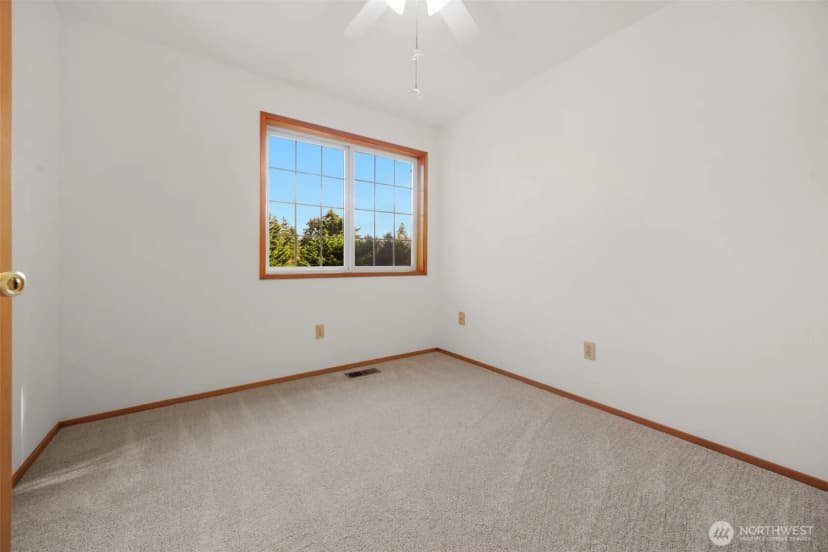 Property photo for 23930 100th Avenue W, Edmonds photo 12