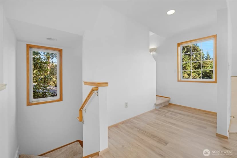Property photo for 23930 100th Avenue W, Edmonds photo 4