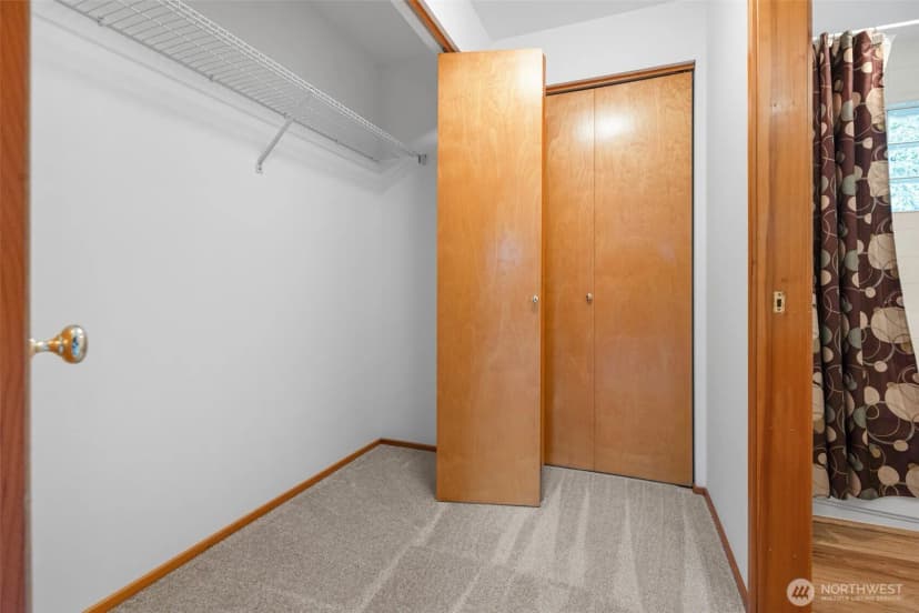 Property photo for 23930 100th Avenue W, Edmonds photo 17