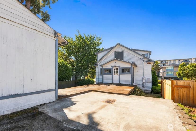 Property photo for 3325 Wetmore Avenue, Everett photo 26