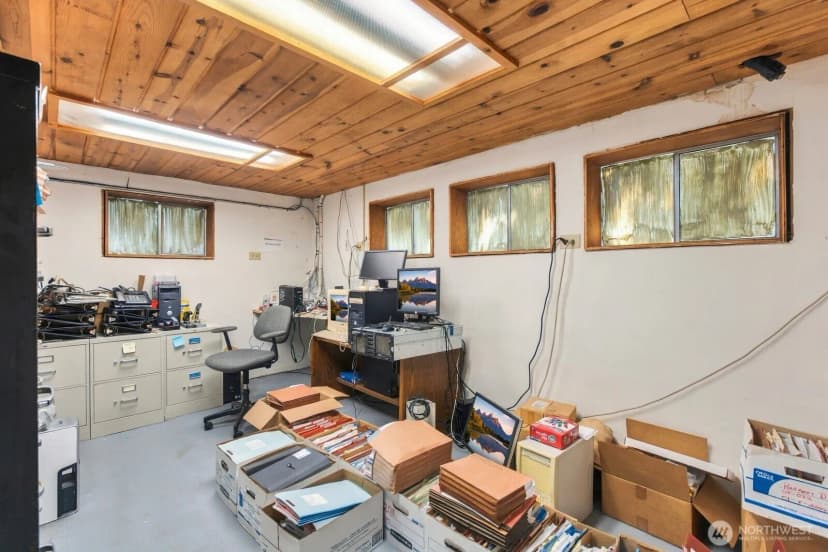 Property photo for 3325 Wetmore Avenue, Everett photo 24