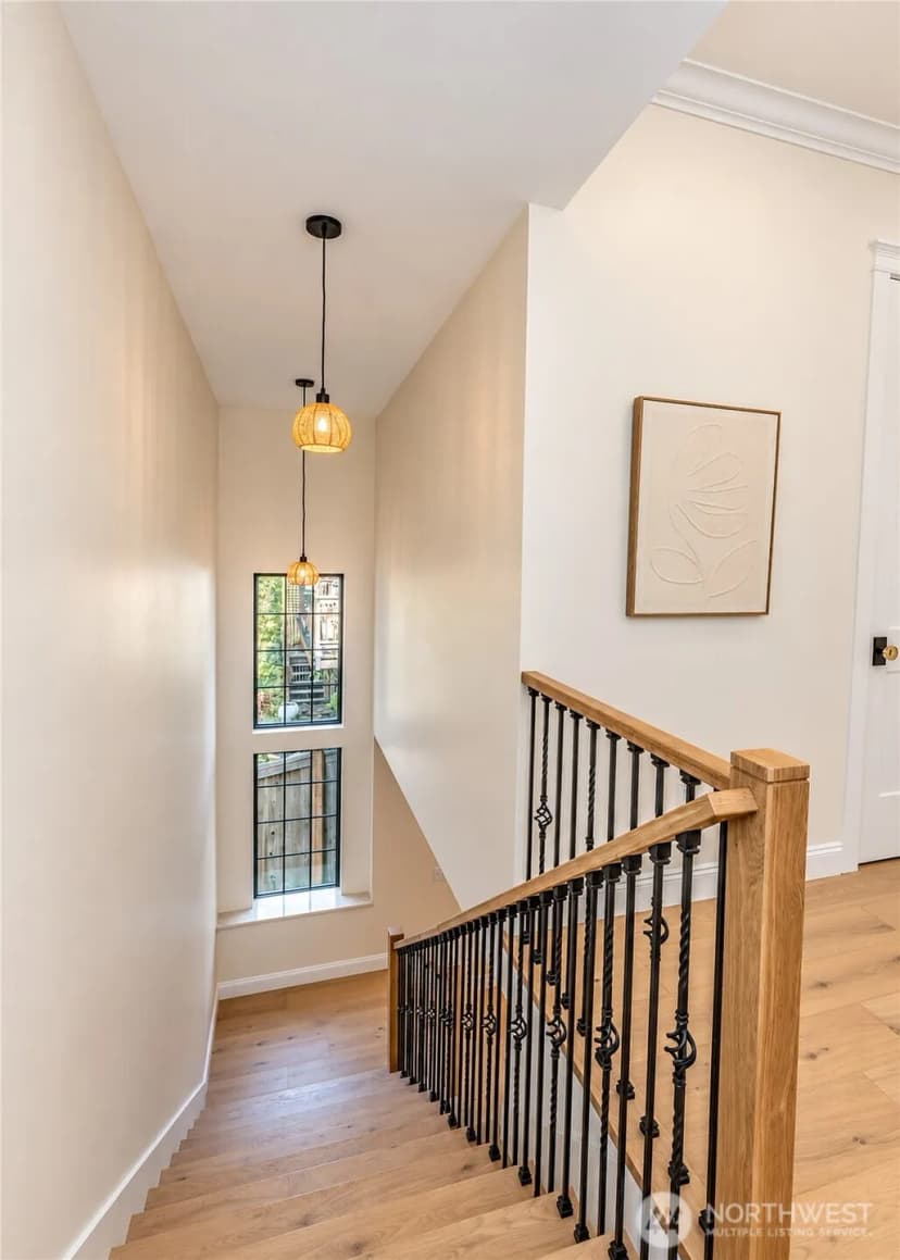 Property photo for 1403 31st Avenue, Seattle photo 18