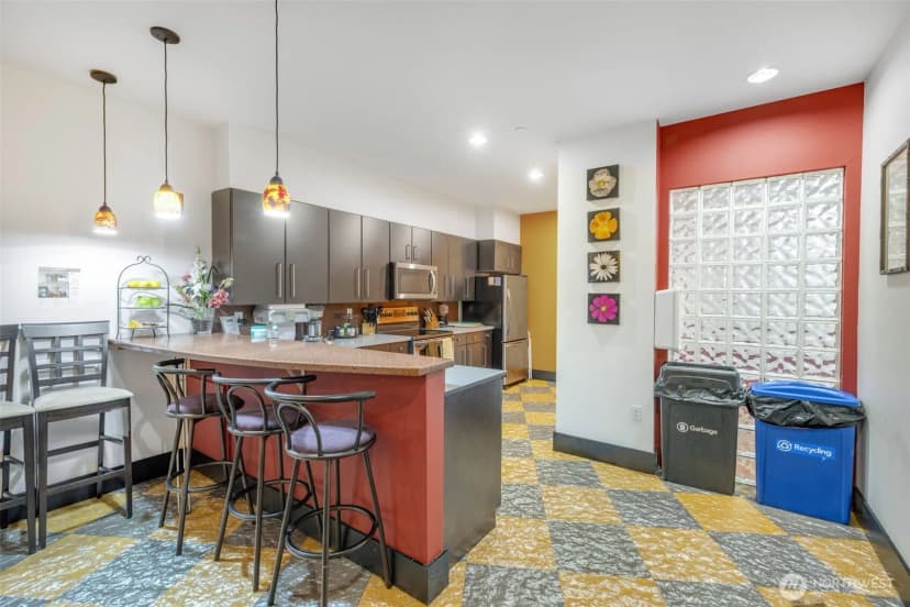 Property photo for 668 S Lane Street #704, Seattle photo 33