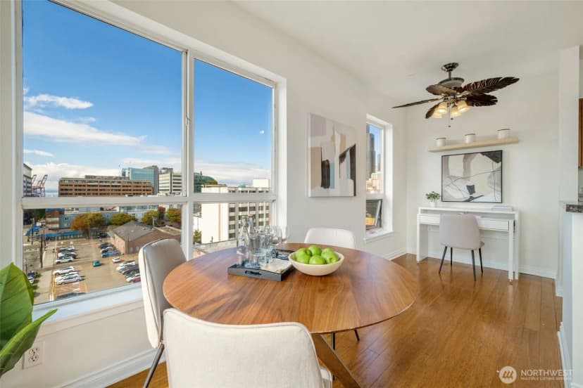 Property photo for 668 S Lane Street #704, Seattle photo 12