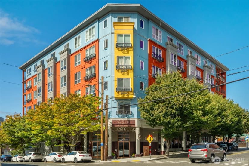 Property photo for 668 S Lane Street #704, Seattle photo 37