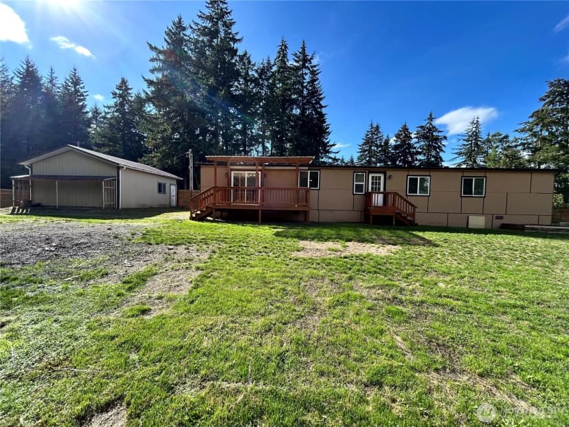 Property photo for 5013 80th Street E, Tacoma photo 7