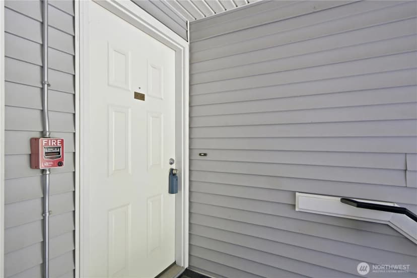 Property photo for 1003 156th Avenue Ne #308, Bellevue photo 20