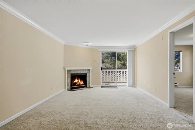 Property photo for 1003 156th Avenue Ne #308, Bellevue photo 3