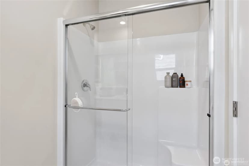 Property photo for 1411 Lambertus Street #16, Buckley photo 21