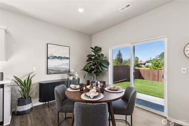 Property photo for 1411 Lambertus Street #16, Buckley photo 3