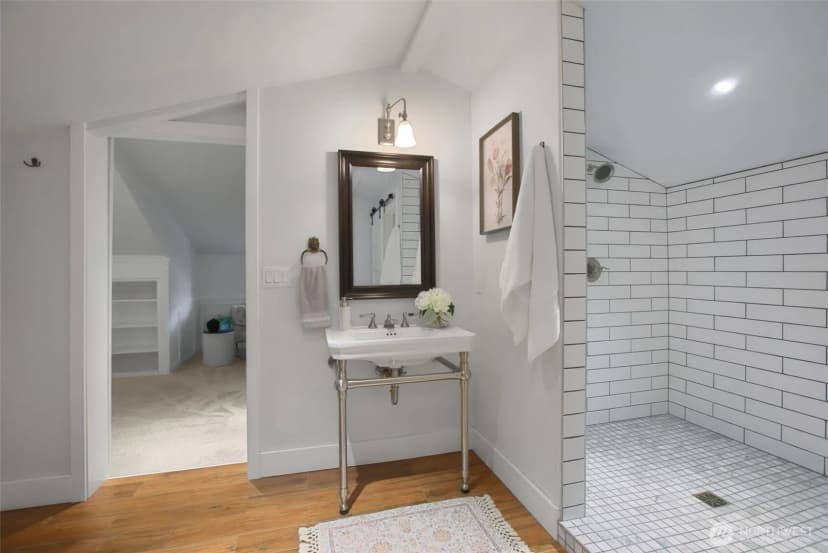 Property photo for 2106 Fairmount Avenue Sw, Seattle photo 21