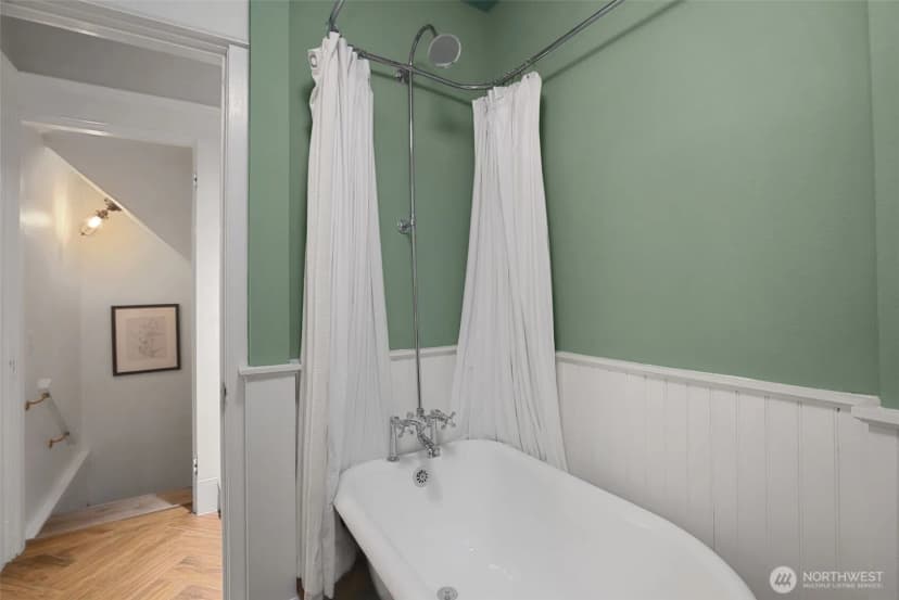 Property photo for 2106 Fairmount Avenue Sw, Seattle photo 26