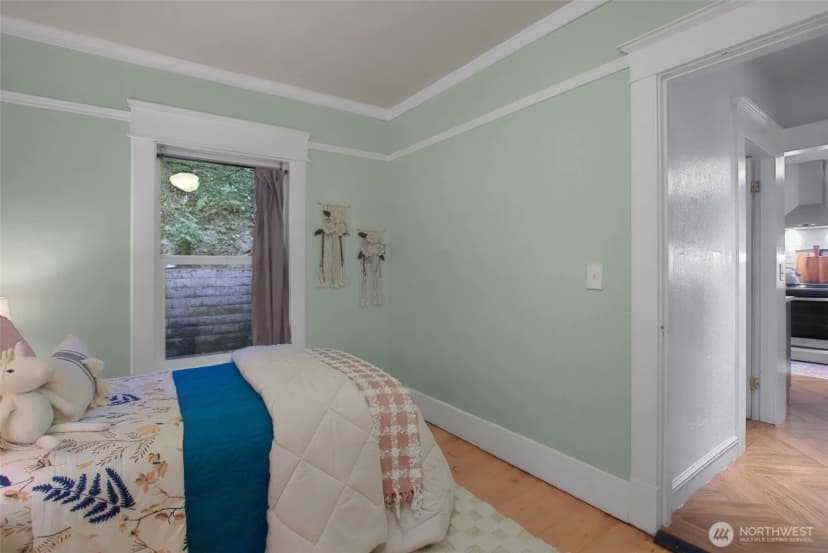 Property photo for 2106 Fairmount Avenue Sw, Seattle photo 23