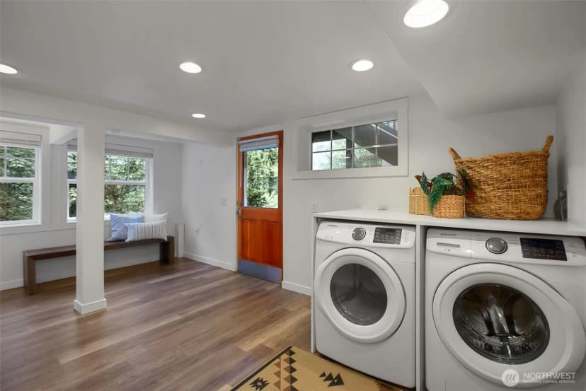 Property photo for 2106 Fairmount Avenue Sw, Seattle photo 34