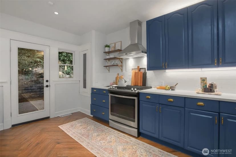 Property photo for 2106 Fairmount Avenue Sw, Seattle photo 12