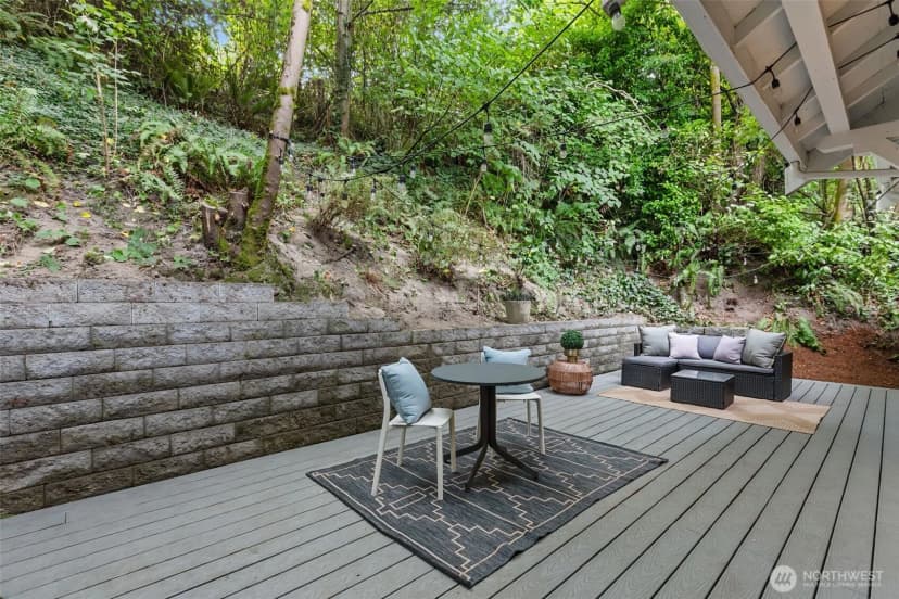 Property photo for 2106 Fairmount Avenue Sw, Seattle photo 37