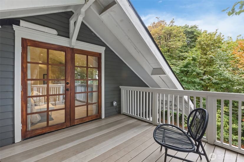 Property photo for 2106 Fairmount Avenue Sw, Seattle photo 36