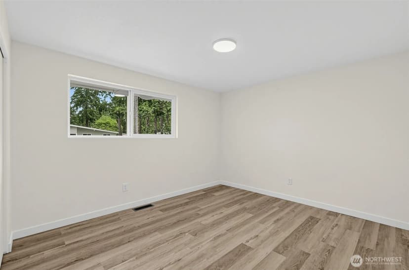 Property photo for 3114 89th Street S, Lakewood photo 11