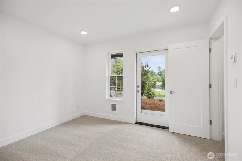 Property photo for 1188 Waterfall Way Se #1802, North Bend photo 13