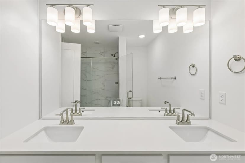 Property photo for 1188 Waterfall Way Se #1802, North Bend photo 10