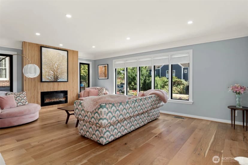 Property photo for 3302 E Pine Street, Seattle photo 13