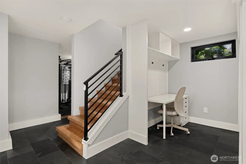 Property photo for 3302 E Pine Street, Seattle photo 19