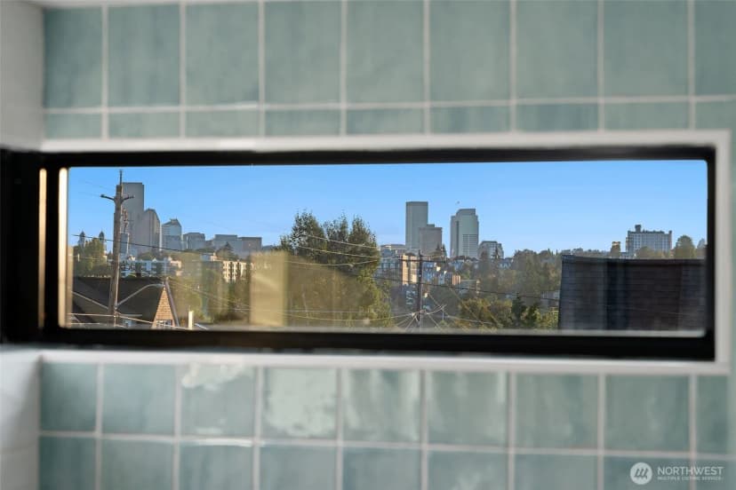 Property photo for 3302 E Pine Street, Seattle photo 29