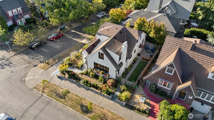 Property photo for 3302 E Pine Street, Seattle photo 36