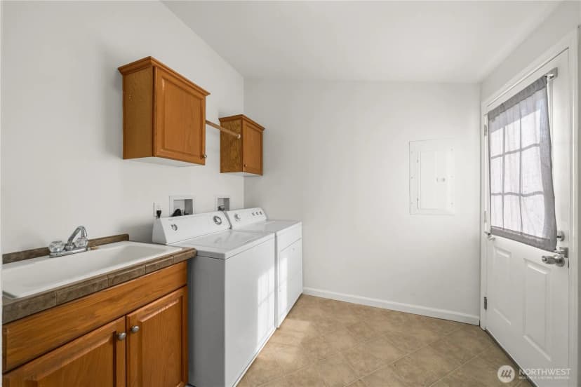 Property photo for 31514 12th Avenue Ct E, Roy photo 27