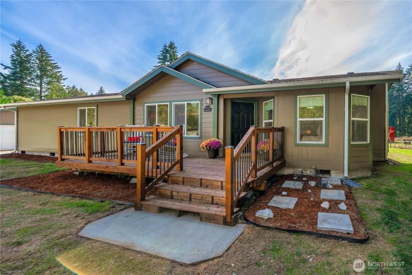 Property photo for 31514 12th Avenue Ct E, Roy photo 4