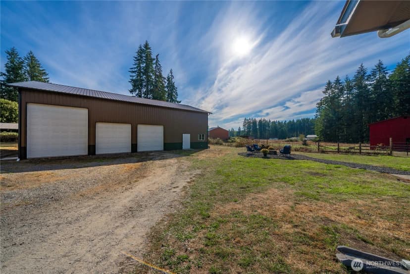 Property photo for 31514 12th Avenue Ct E, Roy photo 3