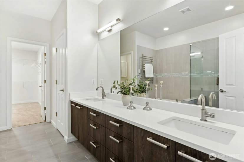 Property photo for 23912 Se 7th St, Sammamish photo 19