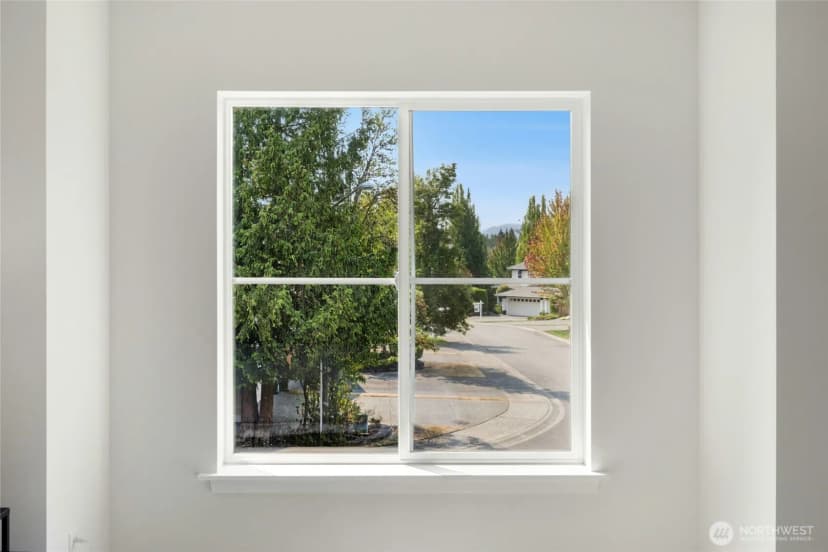 Property photo for 23912 Se 7th St, Sammamish photo 26
