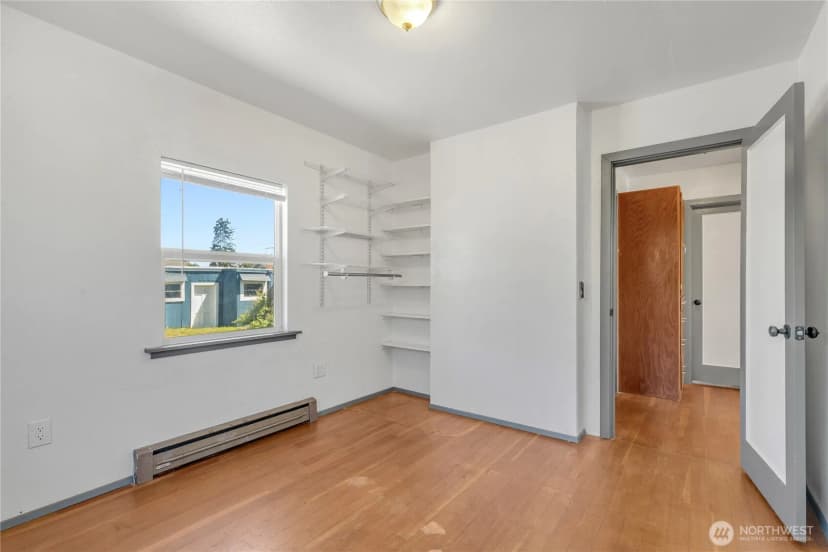 Property photo for 2205 Columbia Ave, Everett photo 13
