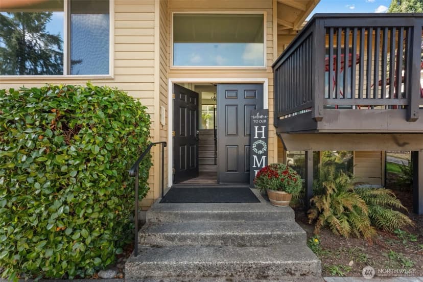 Property photo for 1414 Woodside Drive, Fircrest photo 3