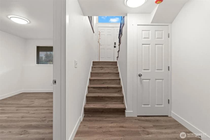 Property photo for 1414 Woodside Drive, Fircrest photo 24