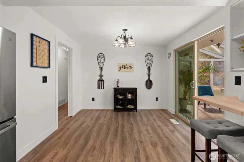 Property photo for 1414 Woodside Drive, Fircrest photo 13