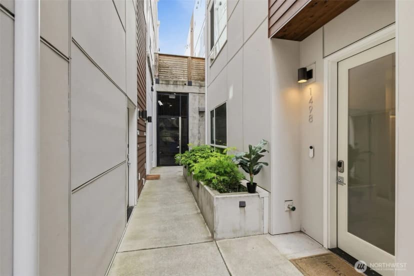 Property photo for 1498 Nw 75th Street, Seattle photo 4