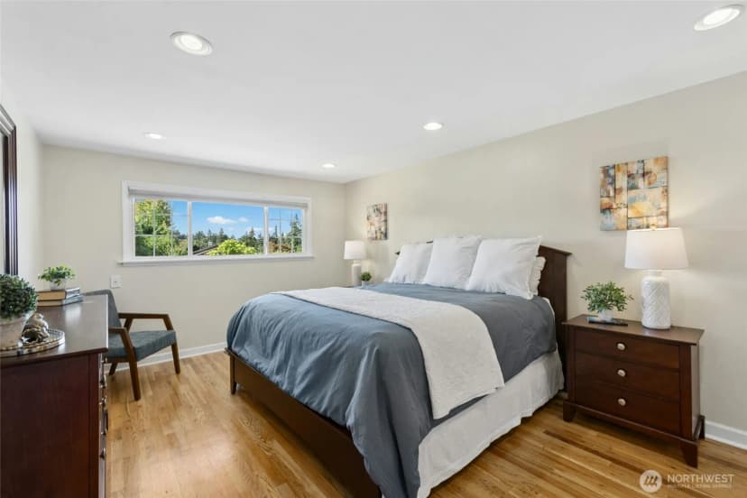 Property photo for 12406 Se 47th Street, Bellevue photo 15