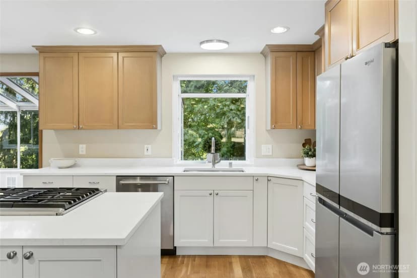 Property photo for 12406 Se 47th Street, Bellevue photo 10