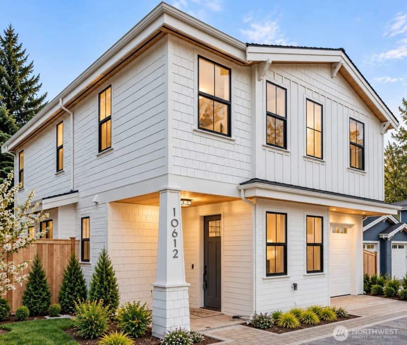 Property photo for 10612 Ne 54th Lane, Kirkland