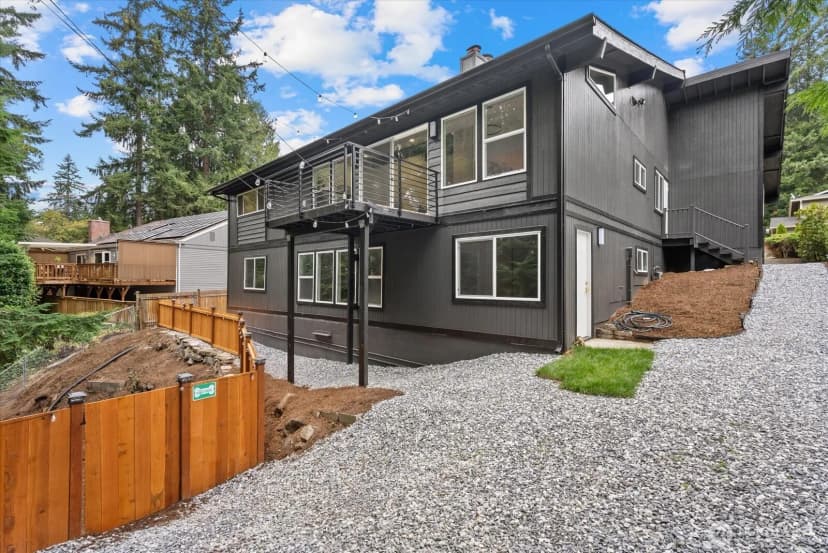 Property photo for 17037 154th Place Se, Renton photo 34
