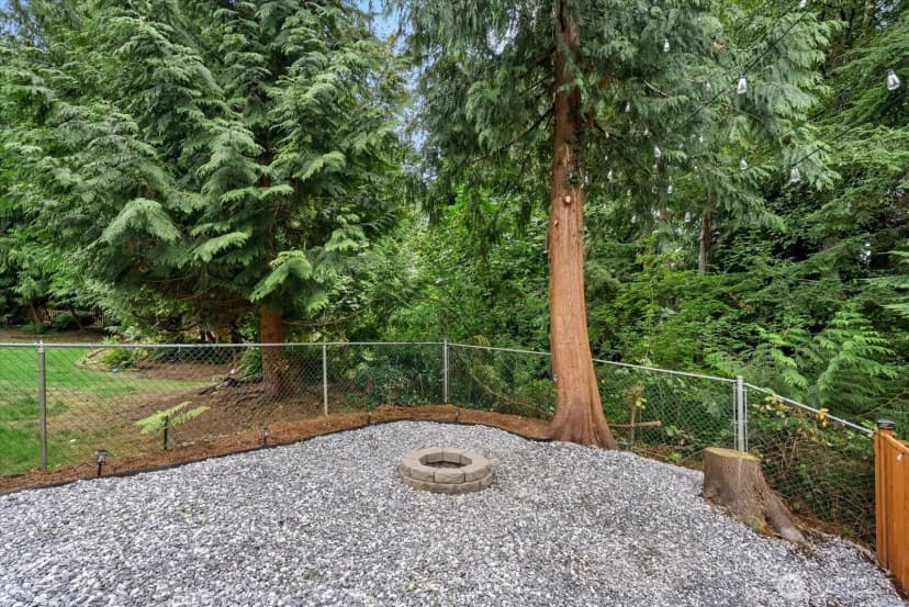 Property photo for 17037 154th Place Se, Renton photo 35