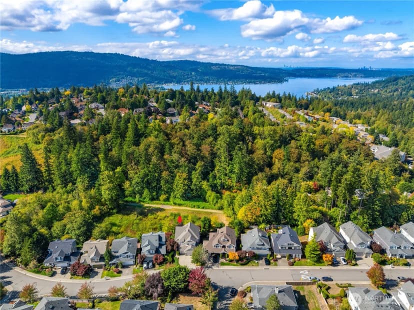 Property photo for 4617 229th Place Se, Sammamish photo 39