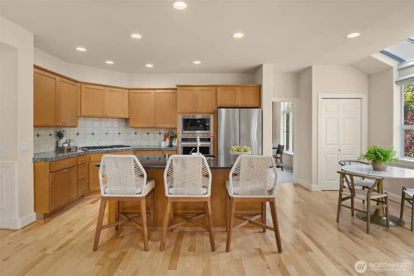 Property photo for 4617 229th Place Se, Sammamish photo 8