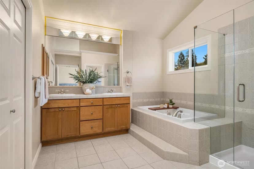 Property photo for 4617 229th Place Se, Sammamish photo 23