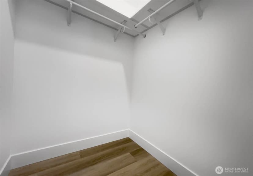 Property photo for 5947 41st Avenue Sw #b, Seattle photo 14